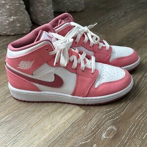 Nike pink Air Jordan’s size 6Y